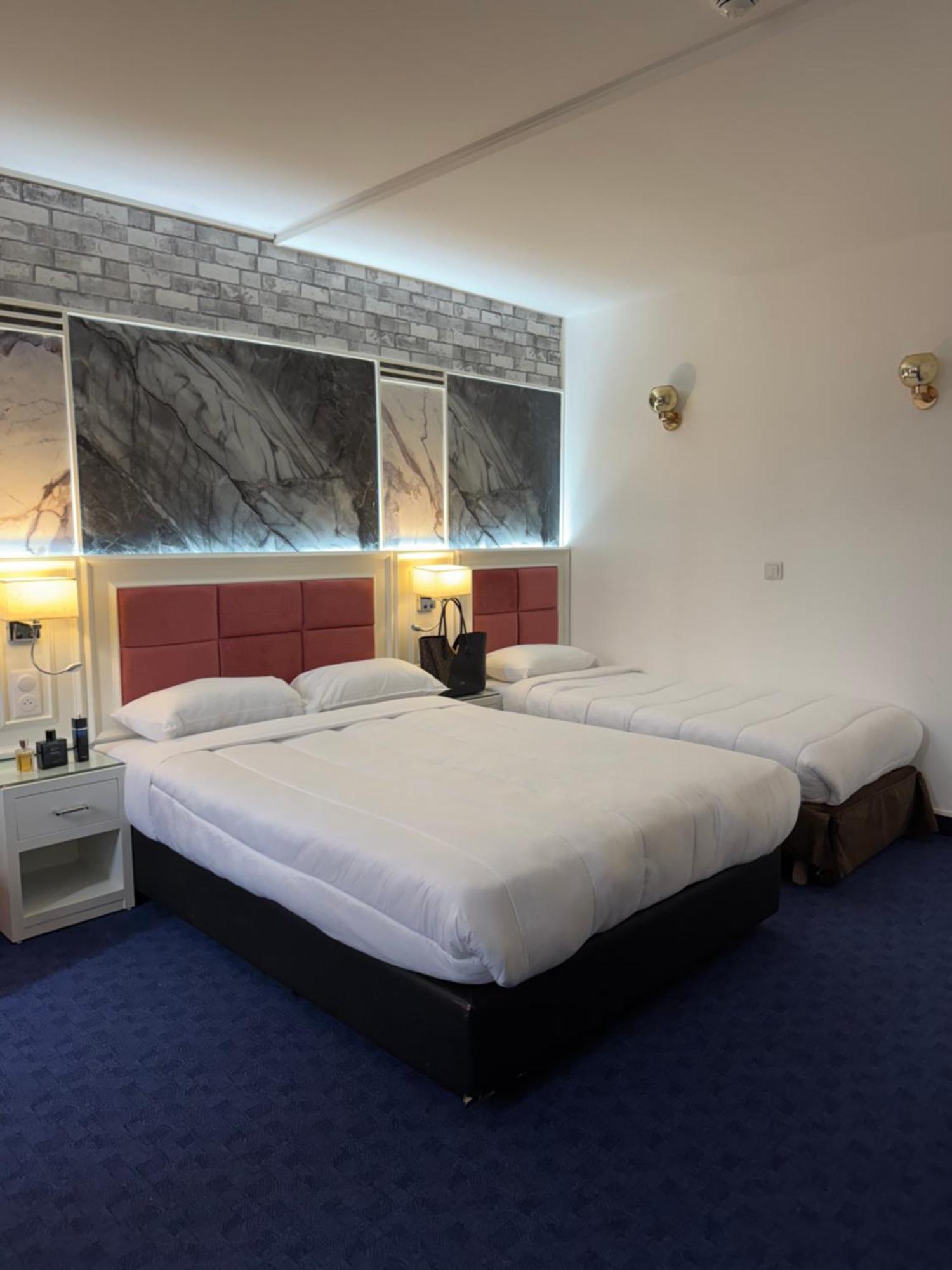Hotel Grand Paris Villejuif Exterior photo
